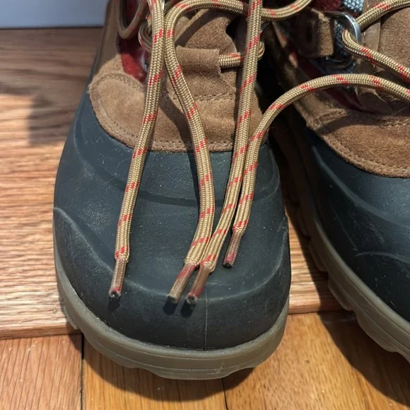 BareTraps Yaegar suede & faux fur adjustable lace up boots w/ Stay Dry System - Picture 12 of 16